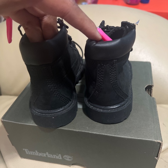 Black Timberland toddler boots size 7 - Picture 2 of 2